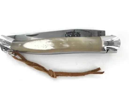 Laguiole Tradition 11 cm - 2 mitres - Corne d'Aubrac - Lame Brute de Forge